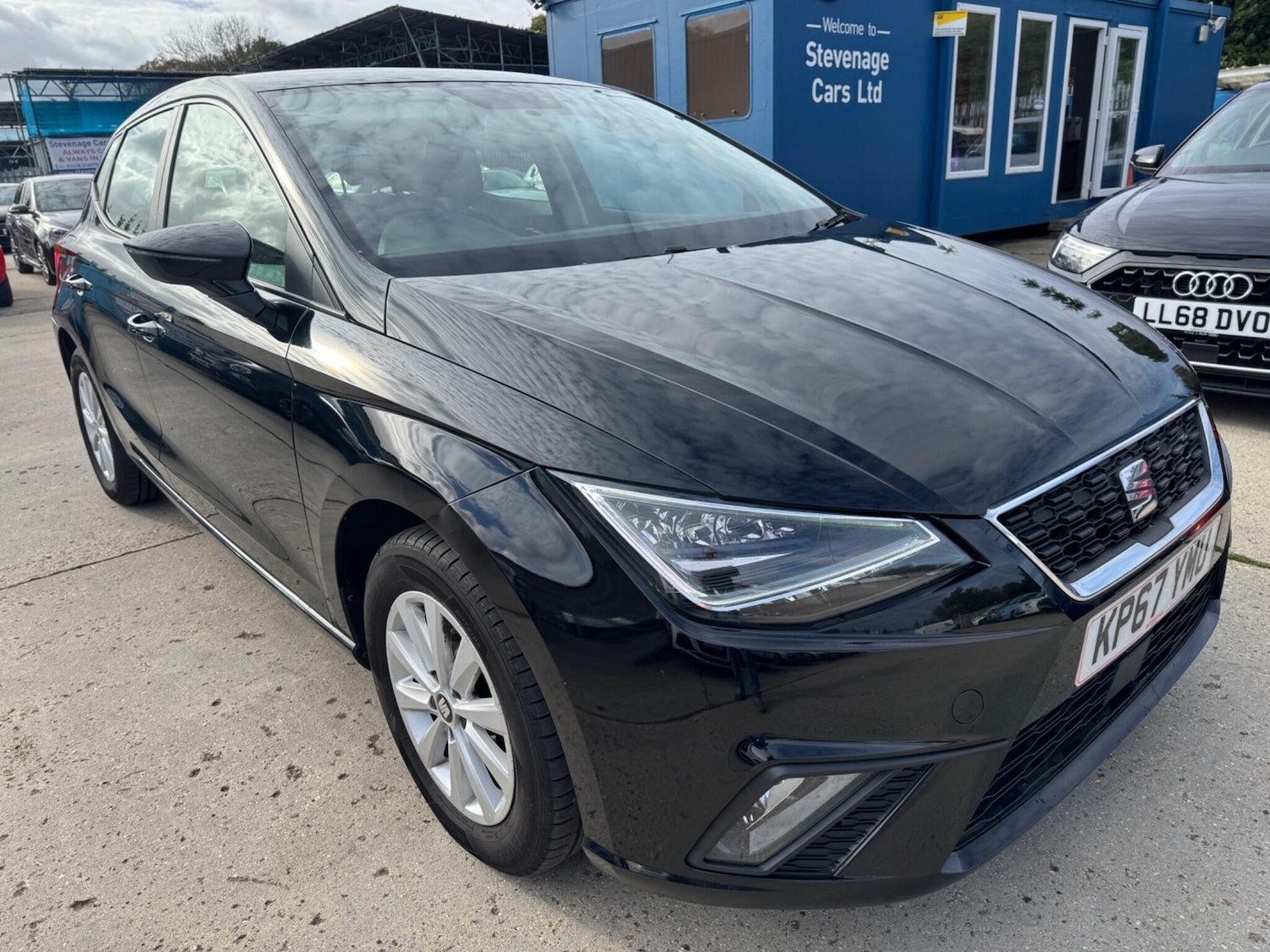 Used SEAT Ibiza 2017 for sale - 76399126: Photo 2