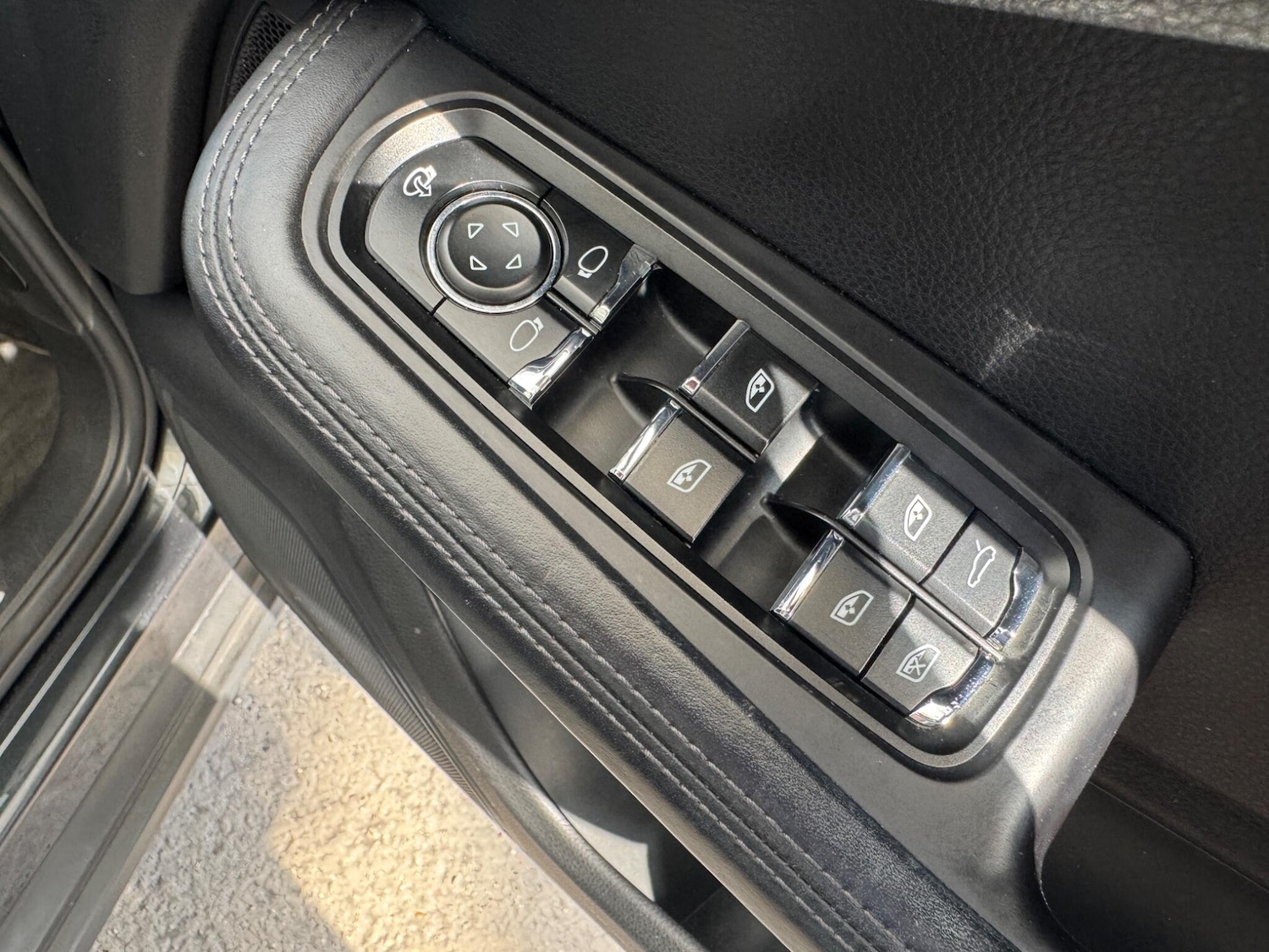Used Porsche Macan 2016 for sale - 75670129: Photo 18