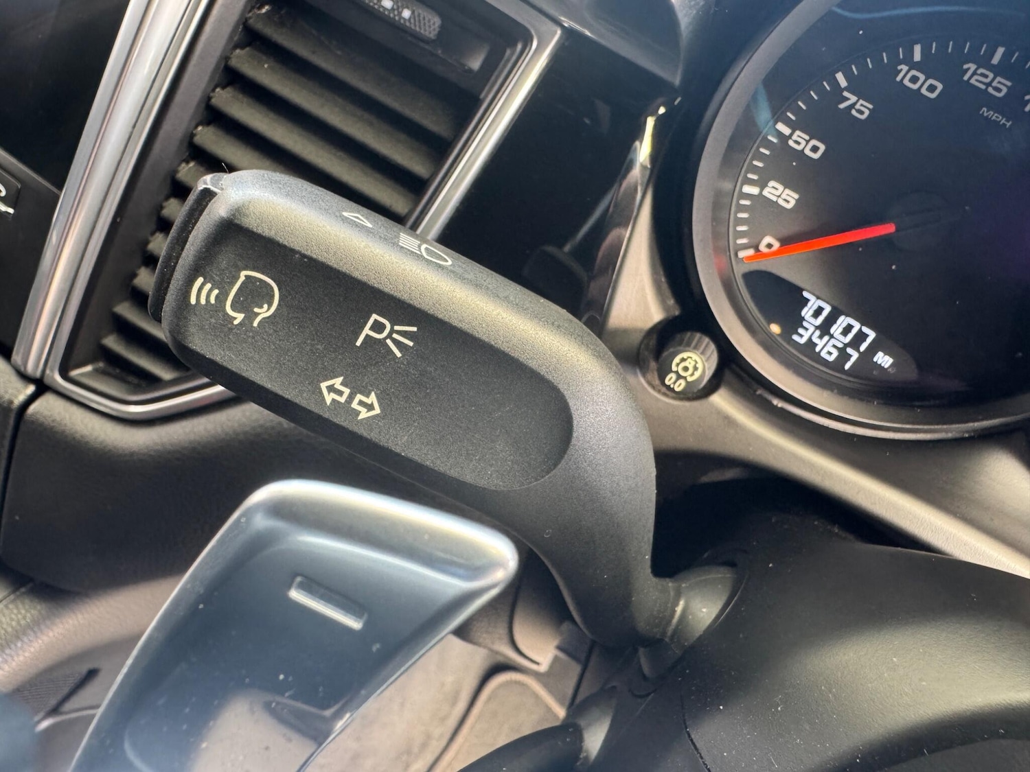Used Porsche Macan 2016 for sale - 75670129: Photo 25