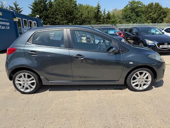 Used Mazda Mazda2 2012 for sale - 79116989: Photo