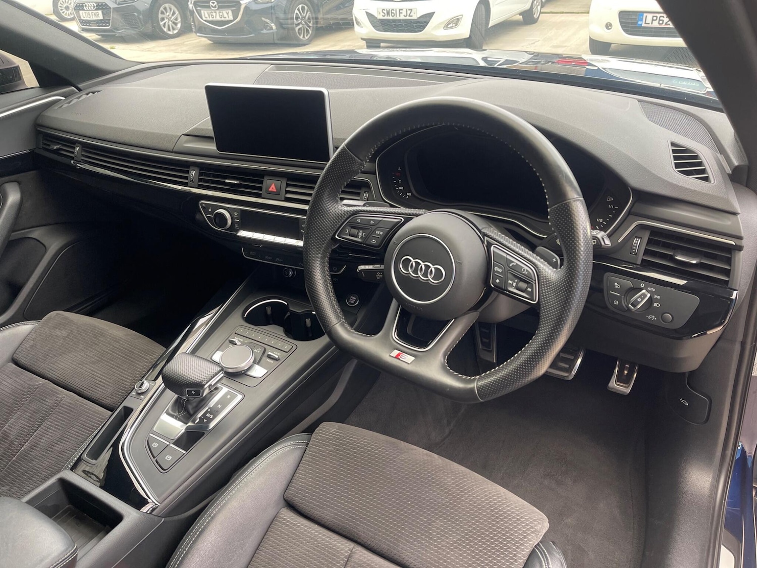 Used Audi A4 Avant 2019 for sale - 76239379: Photo 13