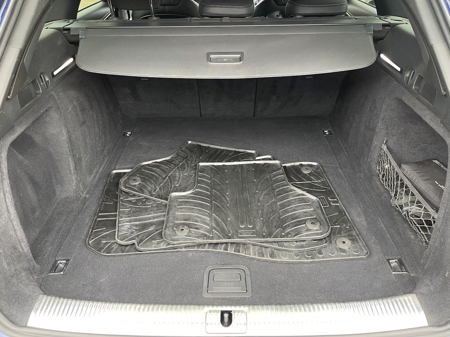 Used Audi A4 Avant 2019 for sale - 76239379: Photo 16