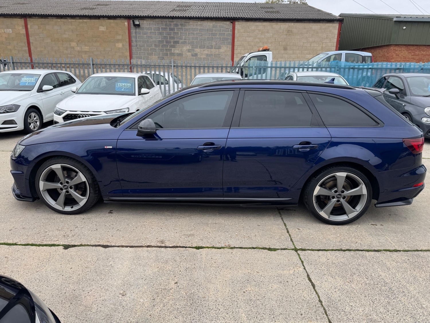 Used Audi A4 Avant 2019 for sale - 76239379: Photo 5