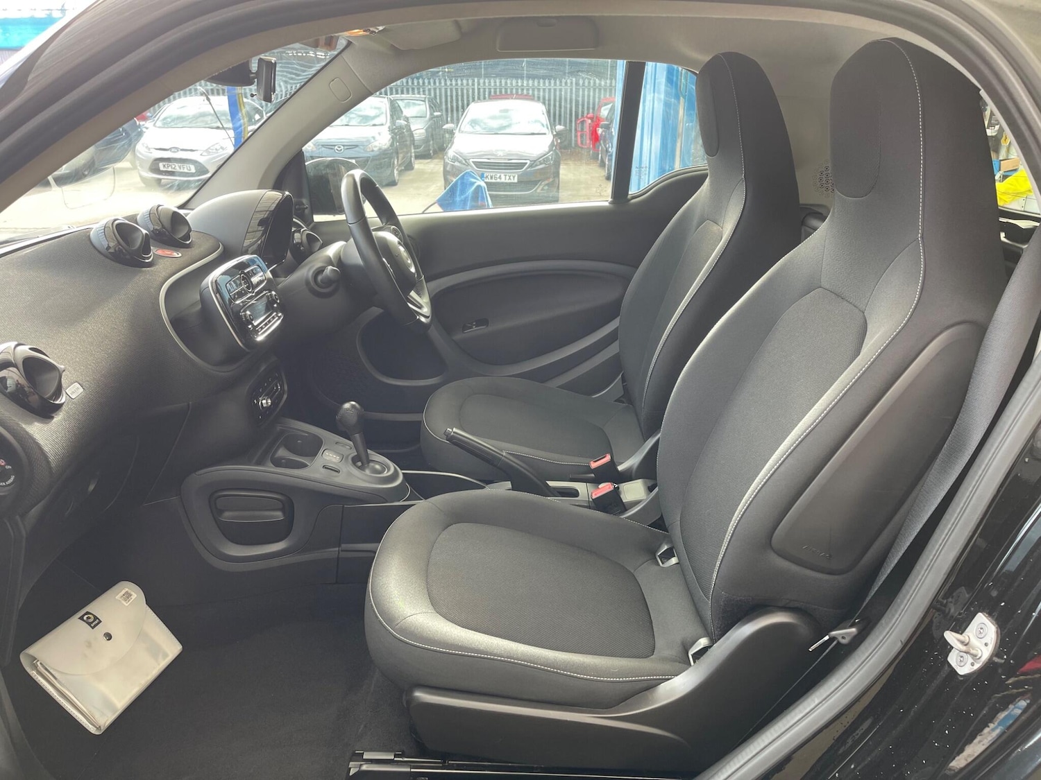 Used smart fortwo 2018 for sale - 76992856: Photo 14