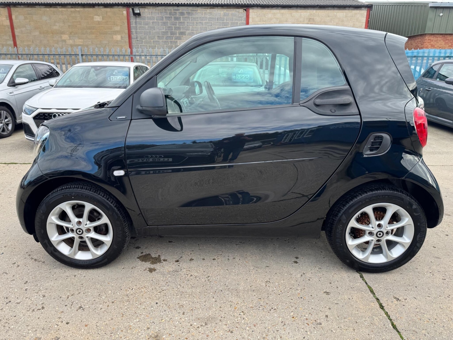 Used smart fortwo 2018 for sale - 76992856: Photo 5
