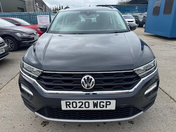 Used Volkswagen T-Roc 2020 for sale - 78184976: Photo