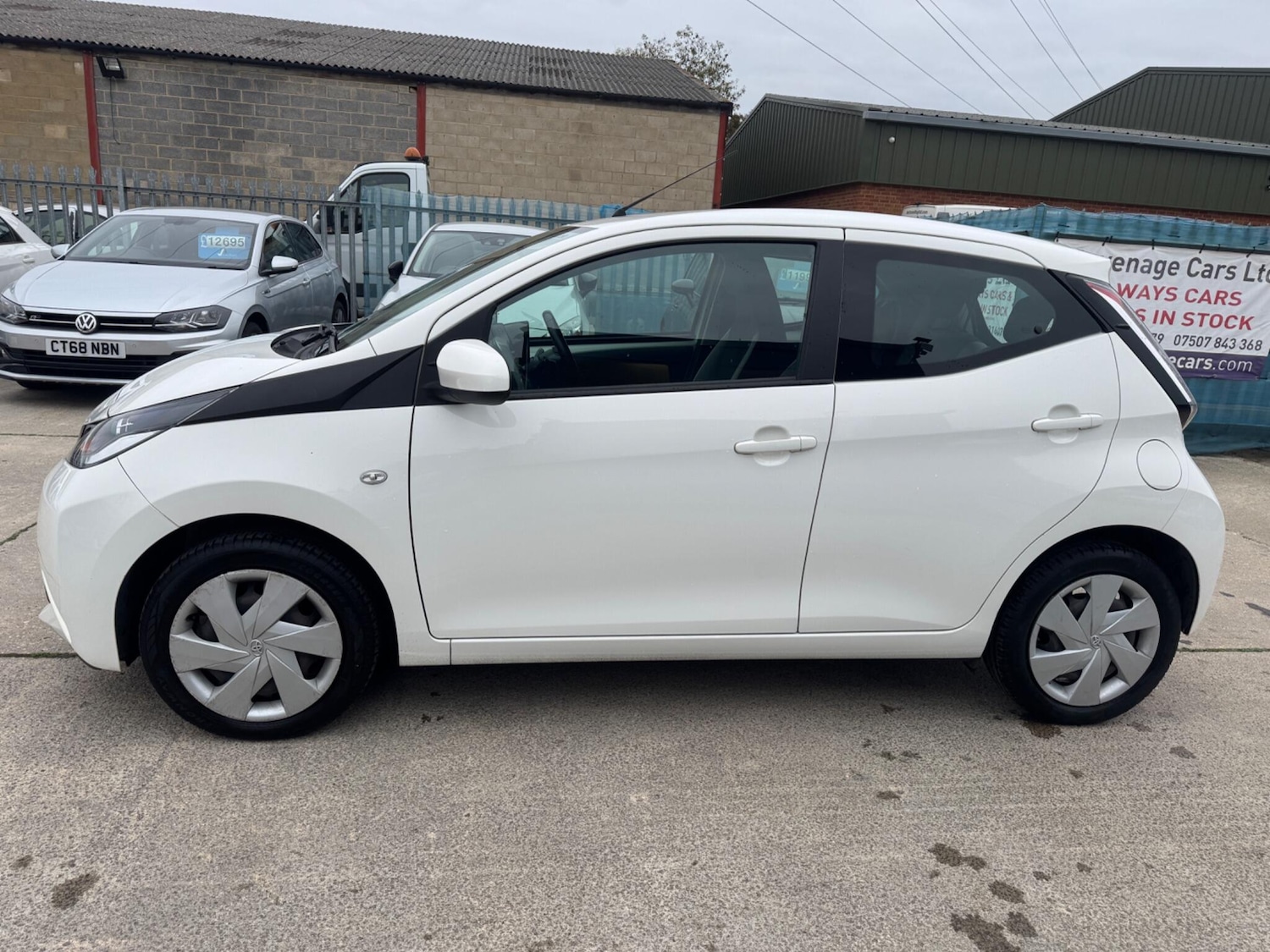 Used Toyota AYGO 2018 for sale - 76997425: Photo 5