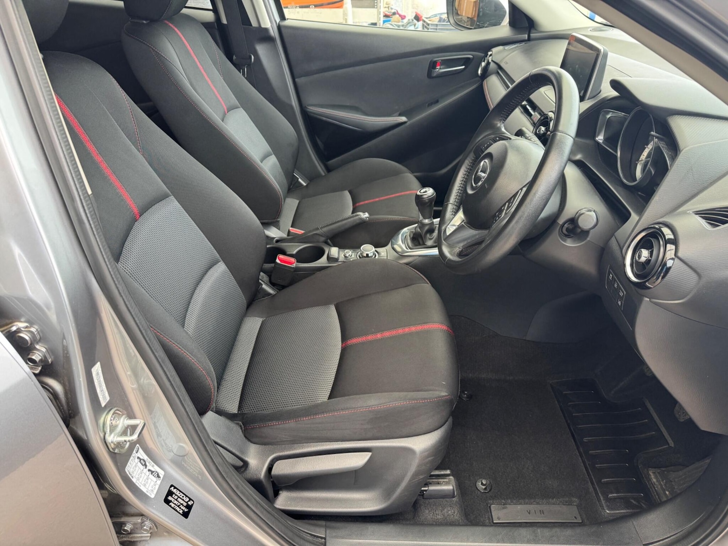 Used Mazda Mazda2 2016 for sale - 76226418: Photo 13