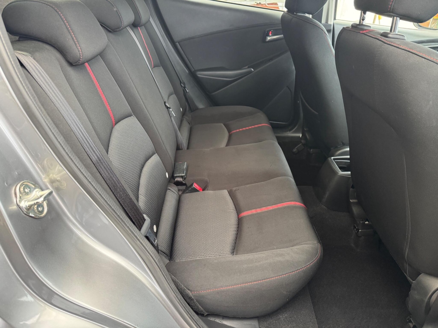 Used Mazda Mazda2 2016 for sale - 76226418: Photo 14