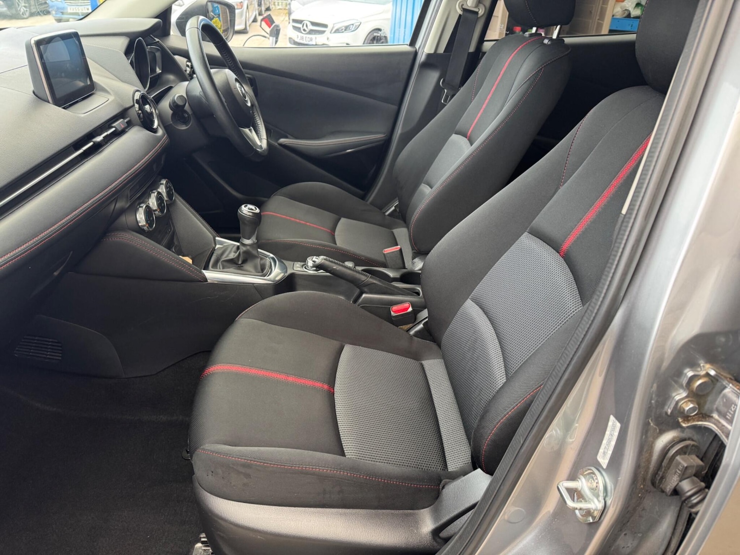 Used Mazda Mazda2 2016 for sale - 76226418: Photo 17