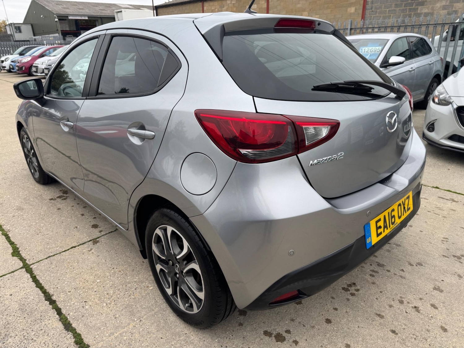 Used Mazda Mazda2 2016 for sale - 76226418: Photo 6