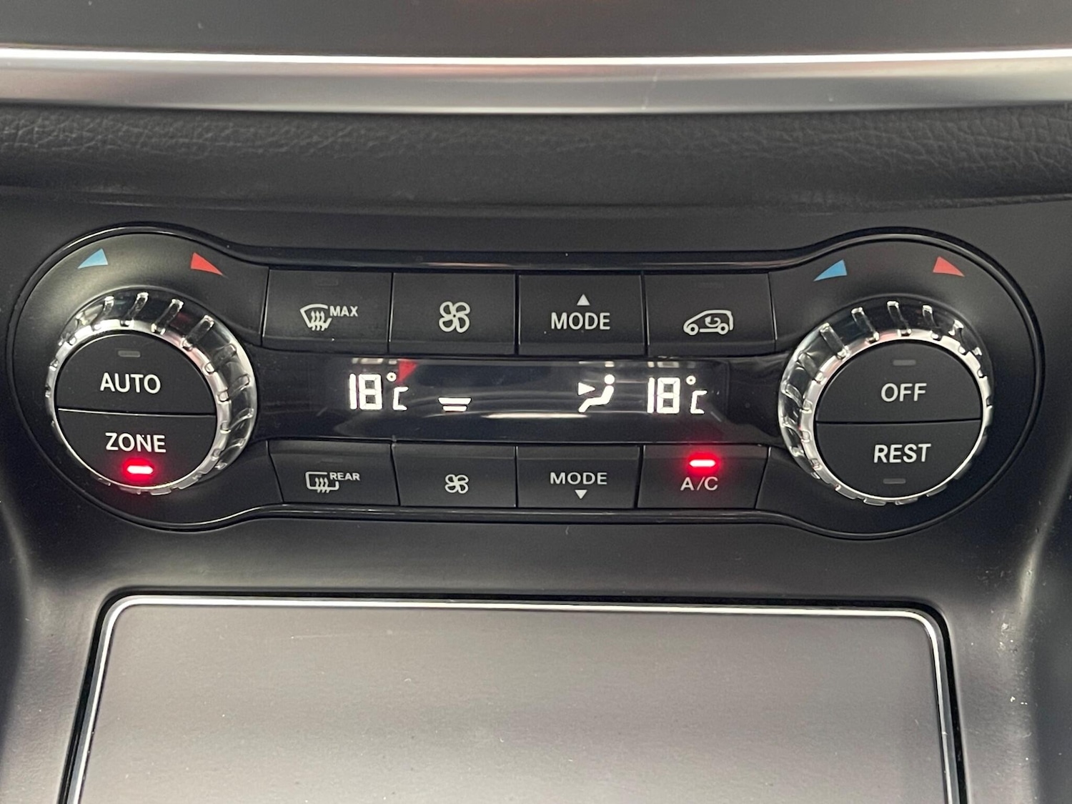 Used Mercedes-Benz GLA 2018 for sale - 76283642: Photo 27