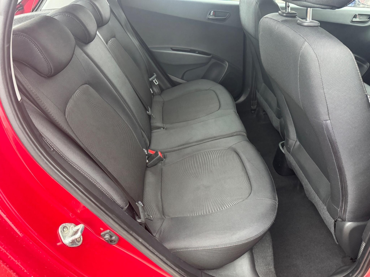 Used Hyundai i10 2018 for sale - 77015413: Photo 12