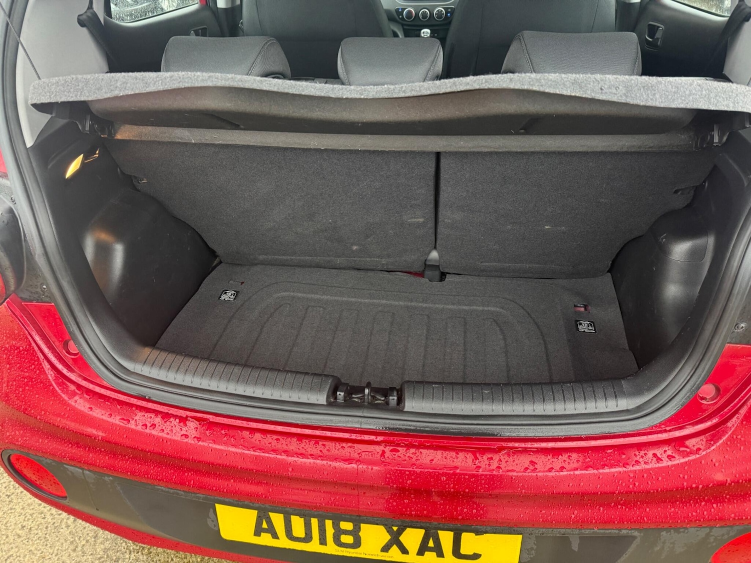 Used Hyundai i10 2018 for sale - 77015413: Photo 13