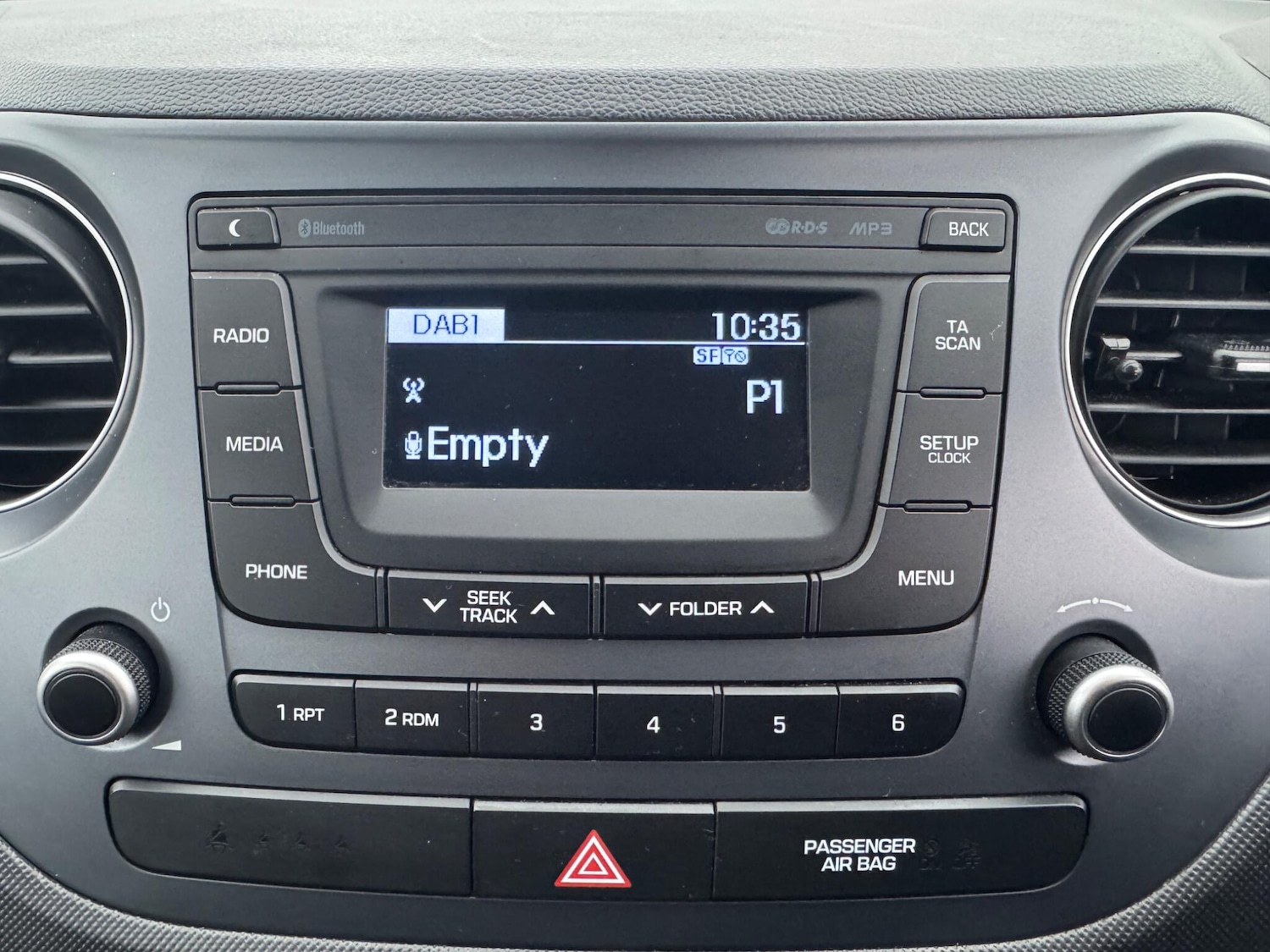 Used Hyundai i10 2018 for sale - 77015413: Photo 22