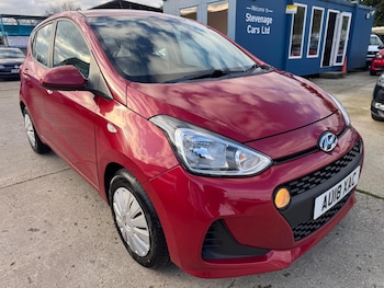 Used Hyundai i10 2018 for sale - 77015413: Photo