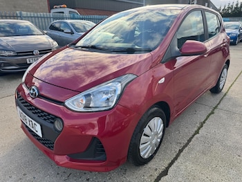 Used Hyundai i10 2018 for sale - 77015413: Photo