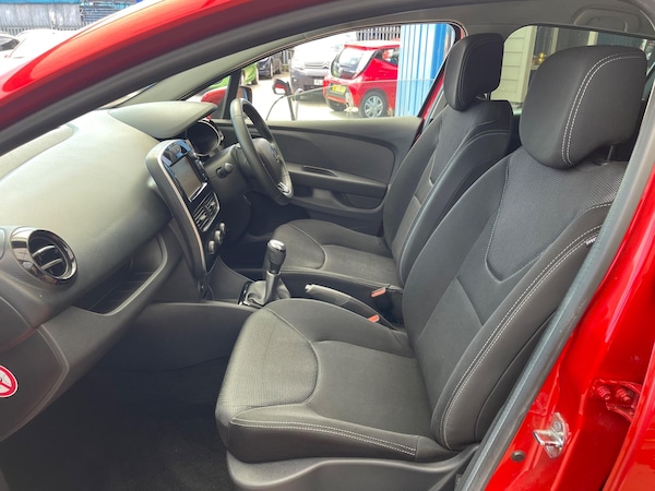 Used Renault Clio 2019 for sale - 74921464: Photo 17