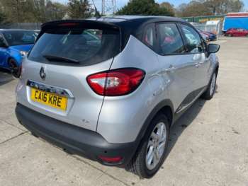 Used Renault Captur 2016 for sale - 74221821: Photo