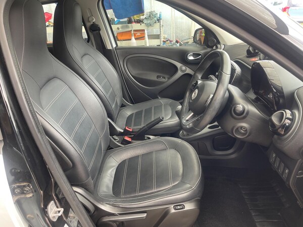Used smart forfour 2017 for sale - 76227401: Photo 14