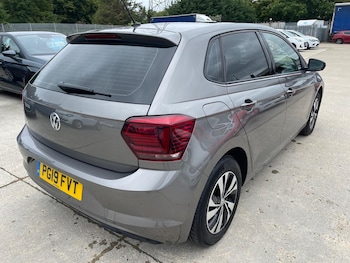 Used Volkswagen Polo 2019 for sale - 75388411: Photo
