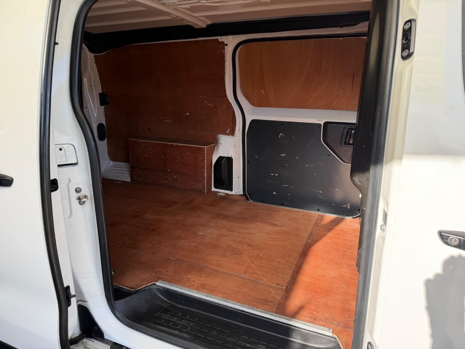 Used Vauxhall Vivaro 2020 for sale - 77612876: Photo 13