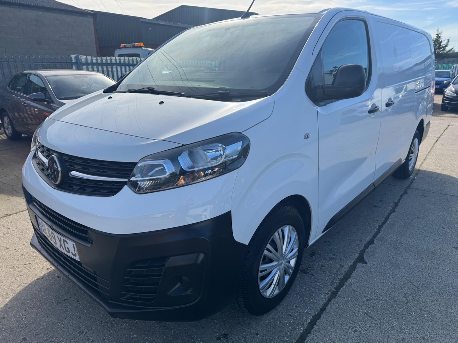 Used Vauxhall Vivaro 2020 for sale - 77612876: Photo 4