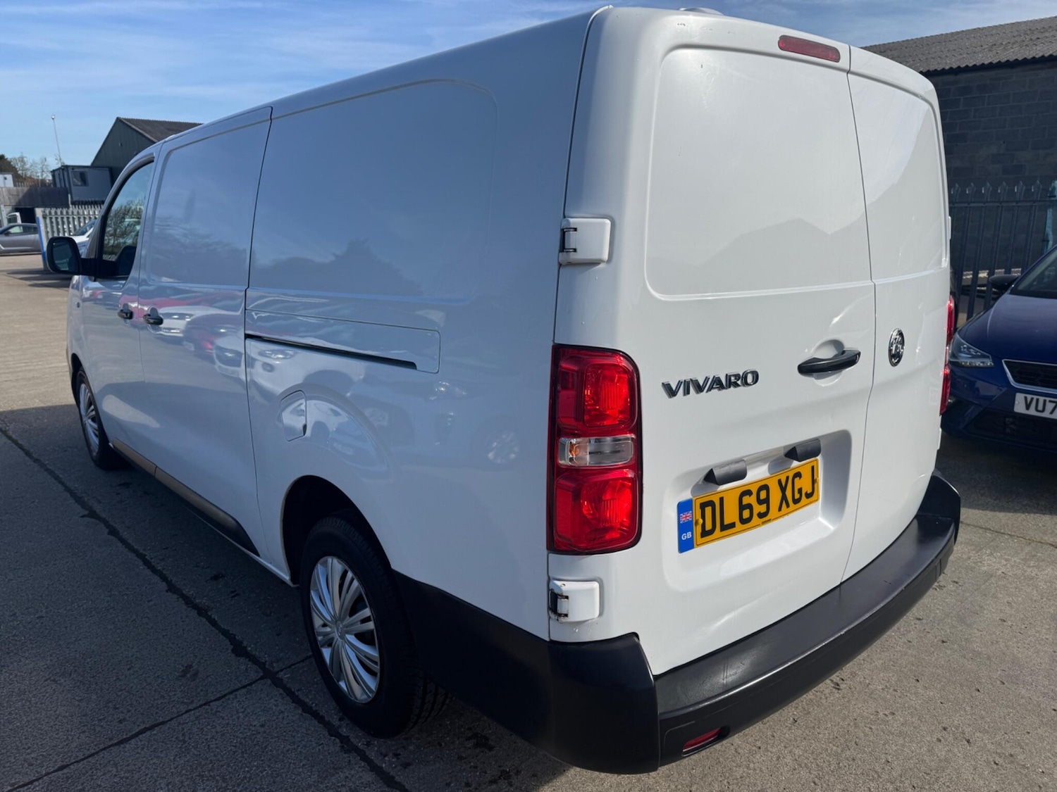 Used Vauxhall Vivaro 2020 for sale - 77612876: Photo 6