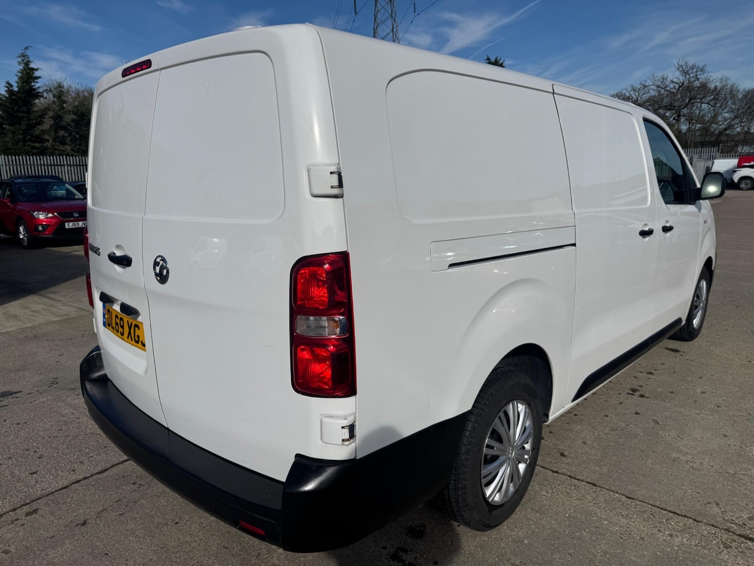 Used Vauxhall Vivaro 2020 for sale - 77612876: Photo 8