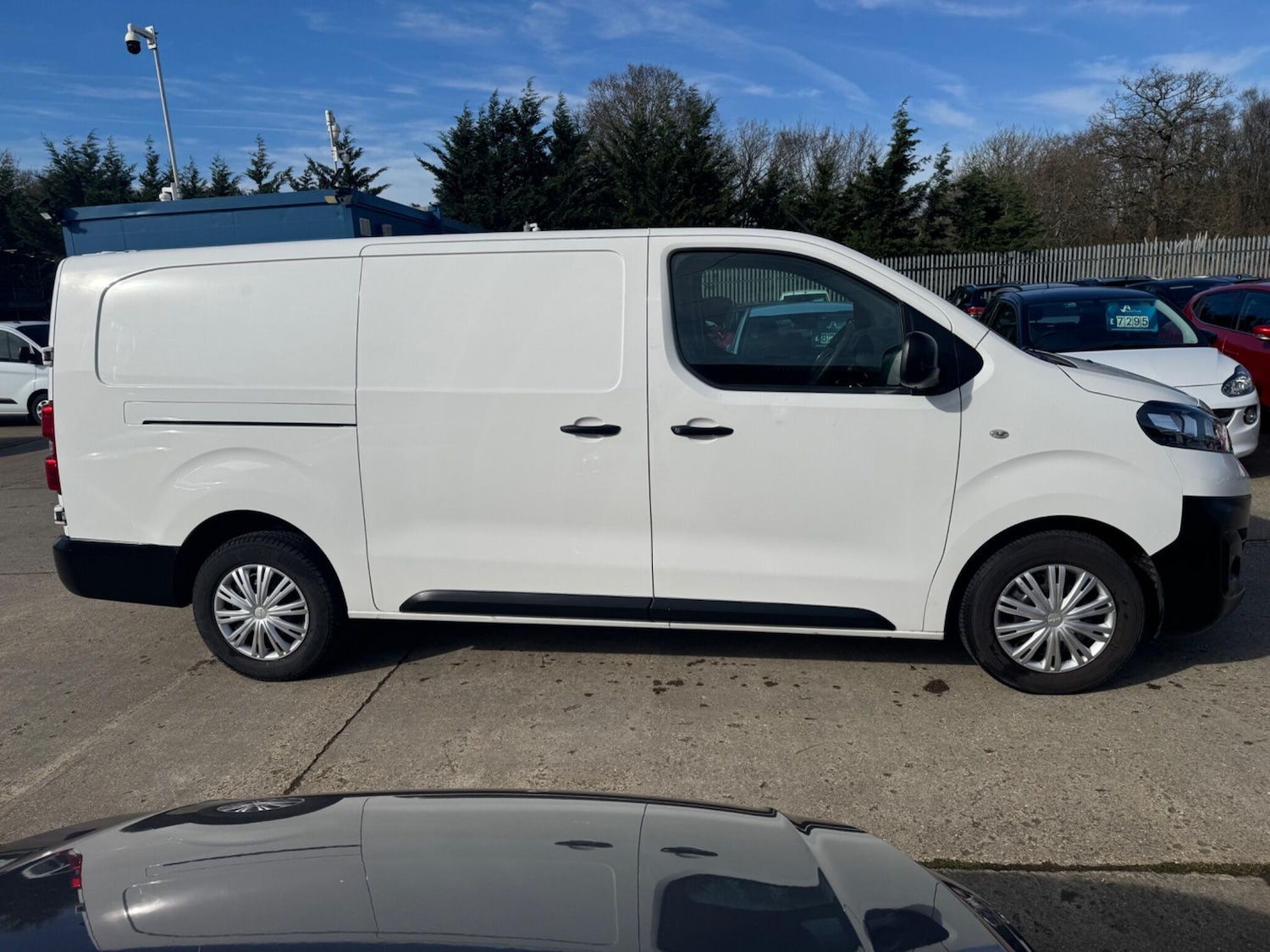 Used Vauxhall Vivaro 2020 for sale - 77612876: Photo 9