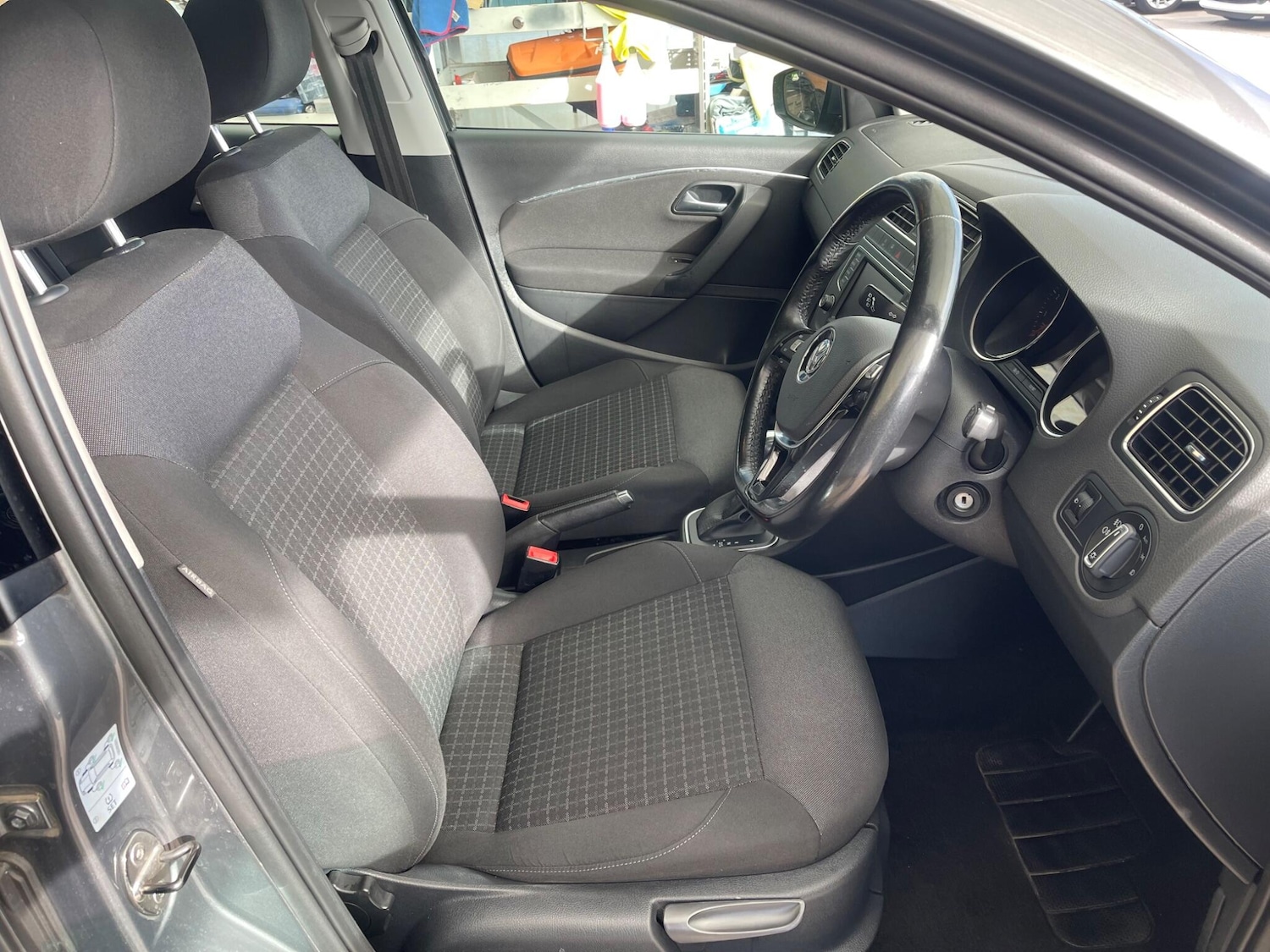 Used Volkswagen Polo 2017 for sale - 76284162: Photo 12