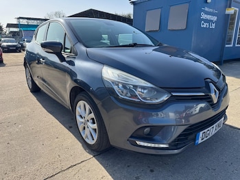 Used Renault Clio 2017 for sale - 77704763: Photo