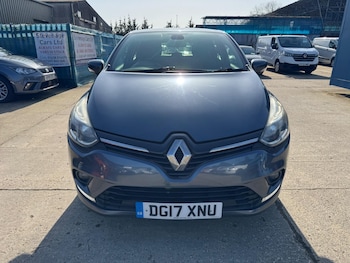 Used Renault Clio 2017 for sale - 77704763: Photo