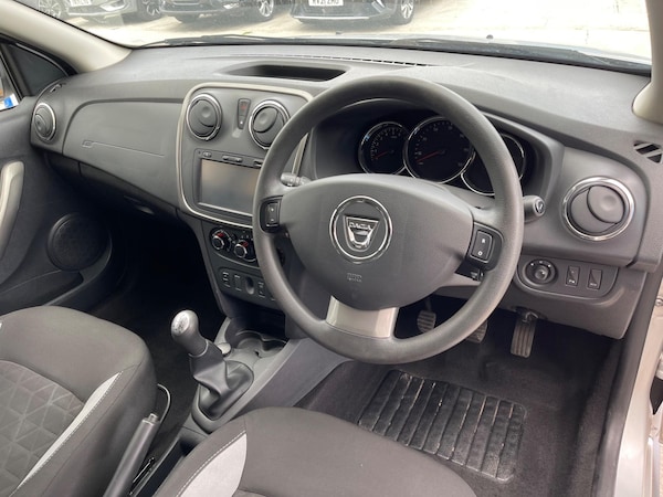 Used Dacia Sandero Stepway 2014 for sale - 74920648: Photo 11