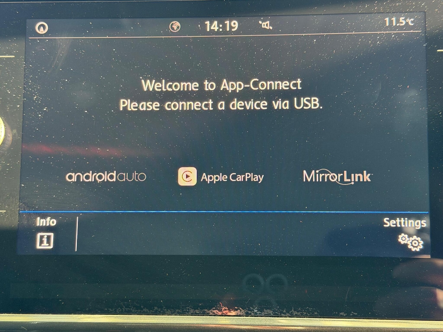 Used Volkswagen Golf 2018 for sale - 76522304: Photo 23