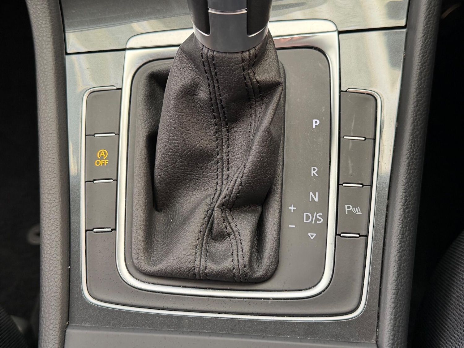 Used Volkswagen Golf 2018 for sale - 76522304: Photo 26