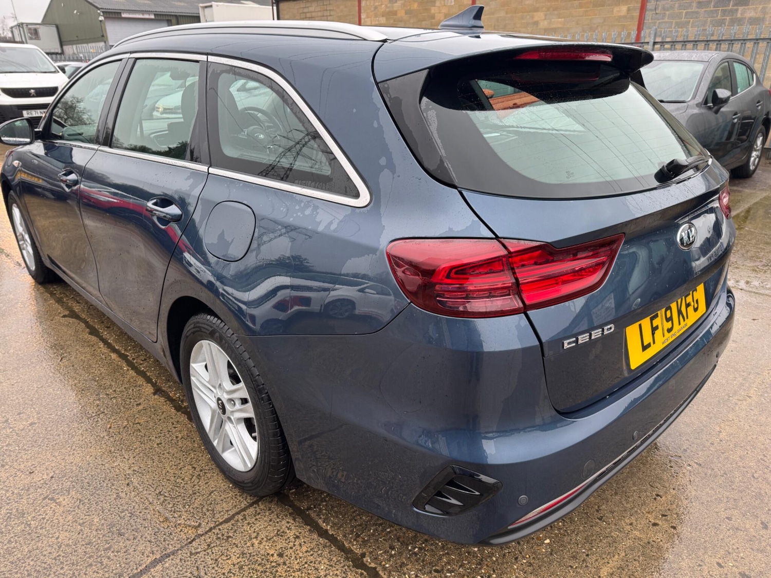 Used Kia Ceed for sale - 77612258: Photo 6