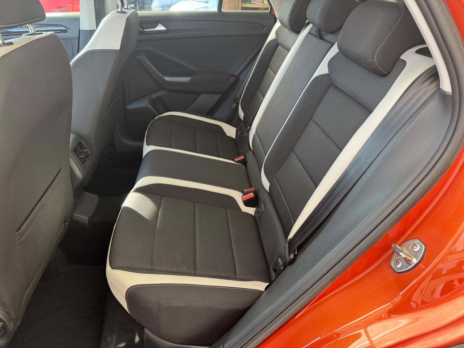 Used Volkswagen T-Roc 2018 for sale - 75964472: Photo 15