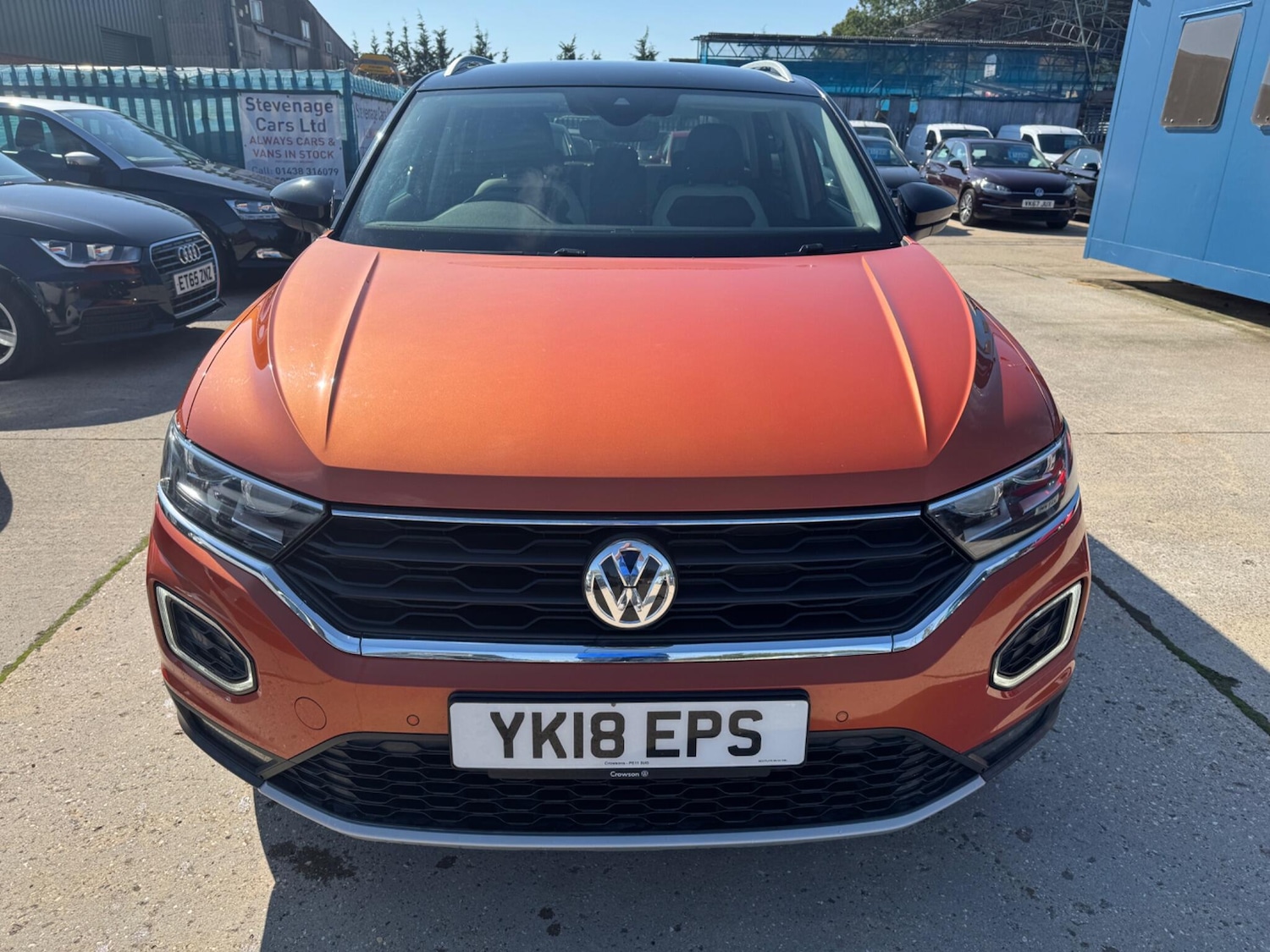 Used Volkswagen T-Roc 2018 for sale - 75964472: Photo 2
