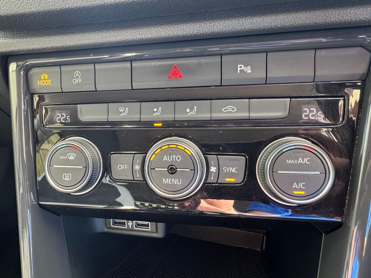 Used Volkswagen T-Roc 2018 for sale - 75964472: Photo 20