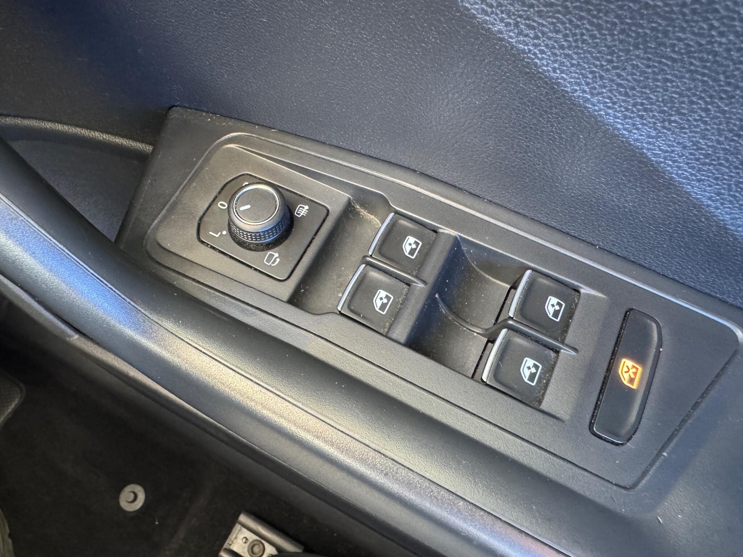 Used Volkswagen T-Roc 2018 for sale - 75964472: Photo 36