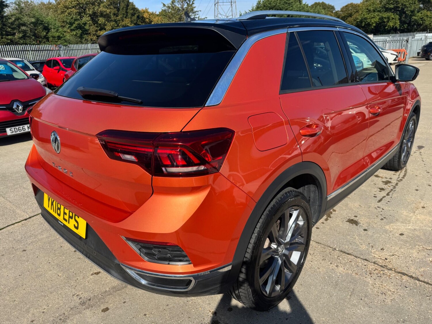 Used Volkswagen T-Roc 2018 for sale - 75964472: Photo 7