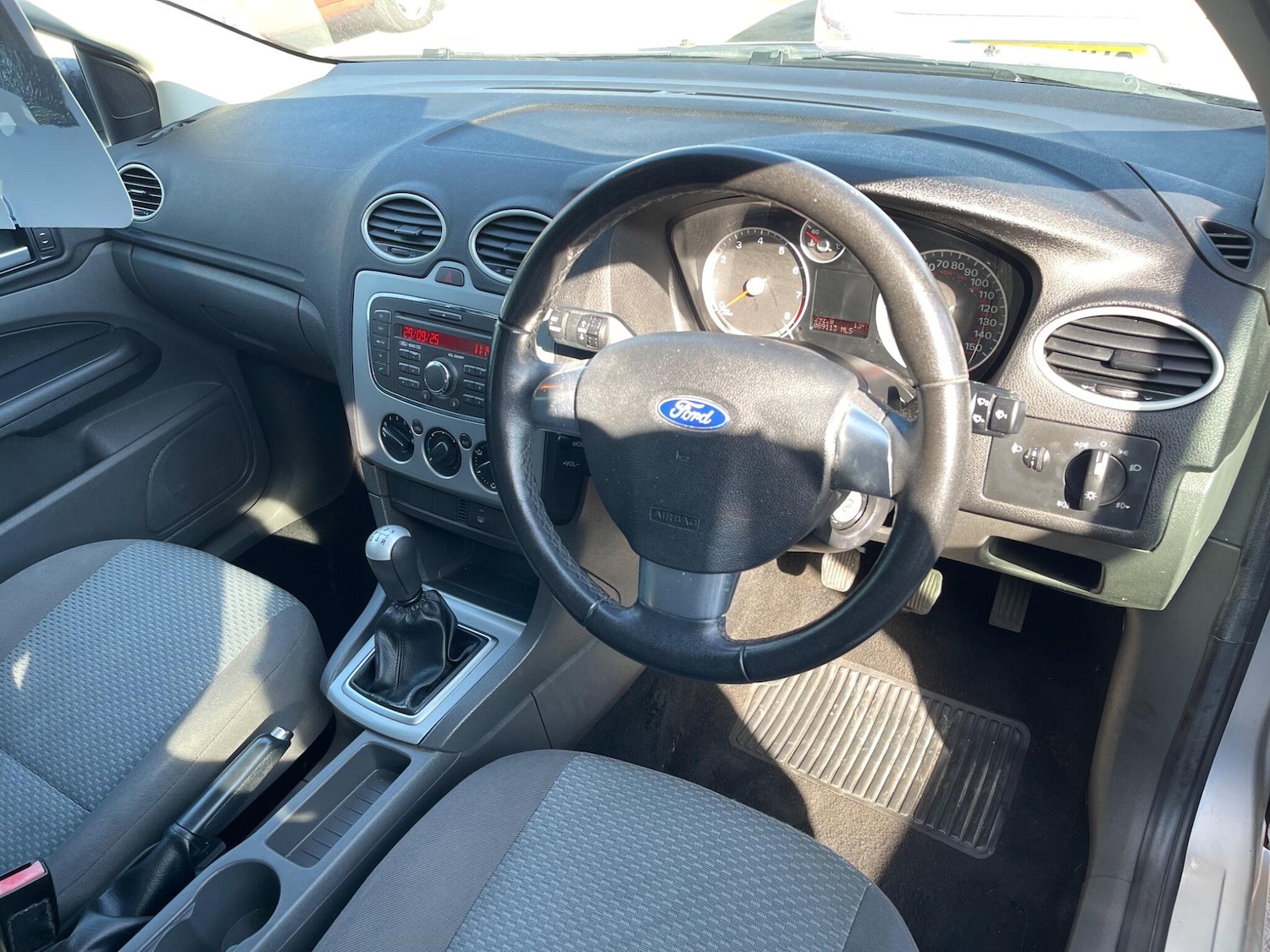 Used Ford Focus 2008 for sale - 76988250: Photo 12