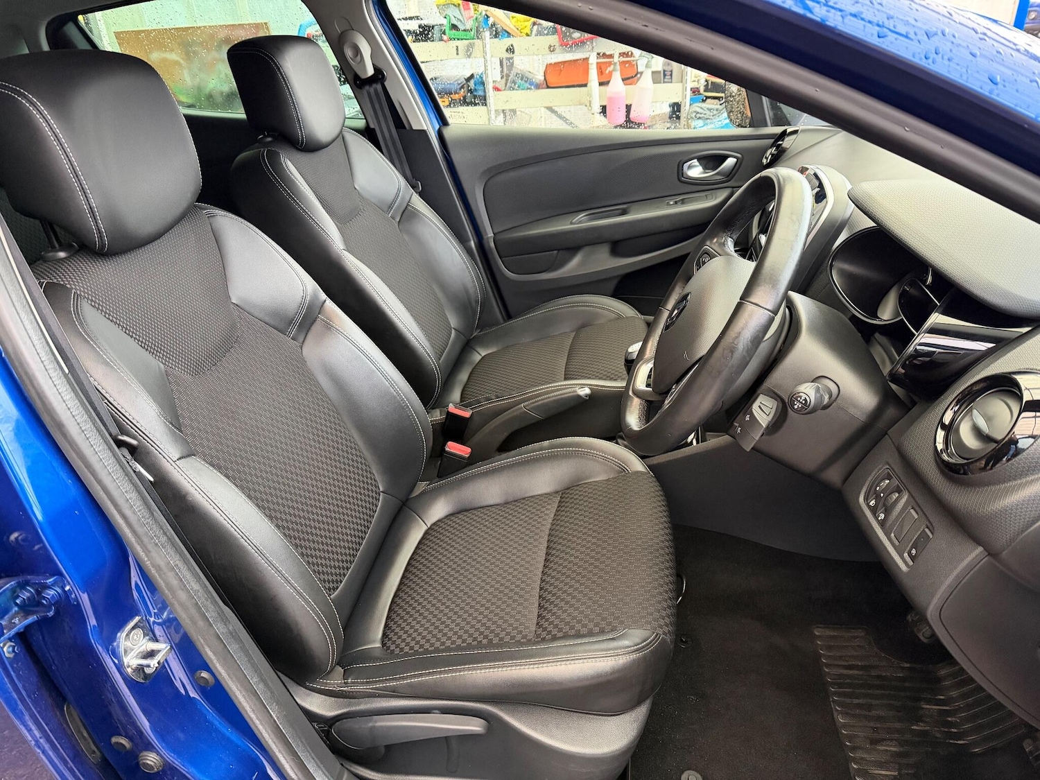 Used Renault Clio 2019 for sale - 76994859: Photo 13