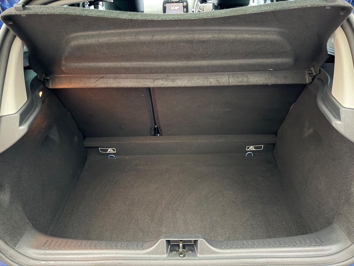 Used Renault Clio 2019 for sale - 76994859: Photo 16