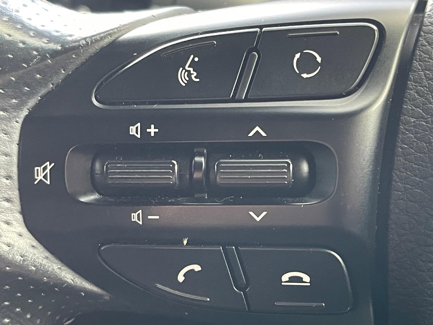 Used Kia Rio 2020 for sale - 76314763: Photo 26