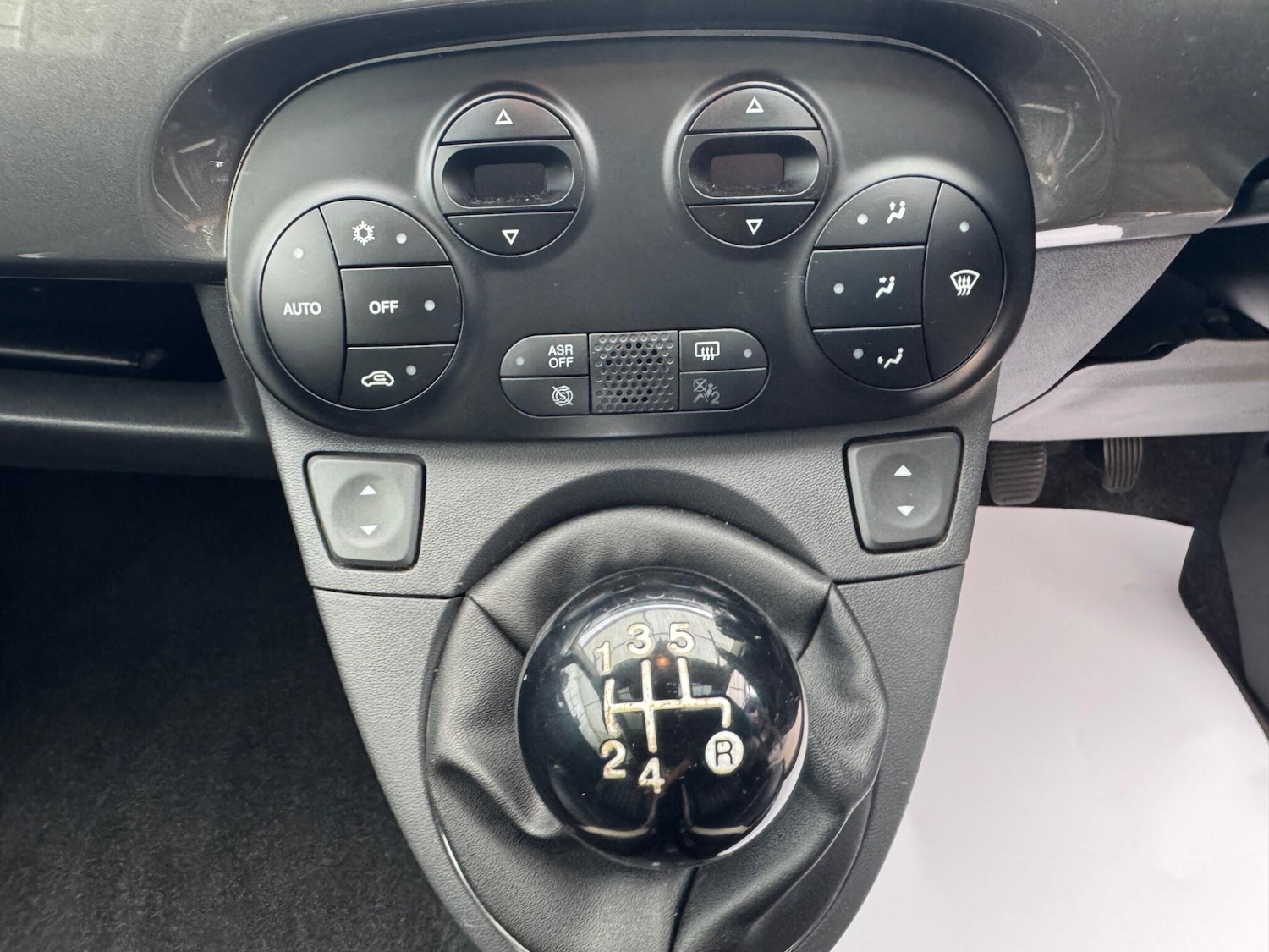 Used Fiat 500 2015 for sale - 76991736: Photo 22