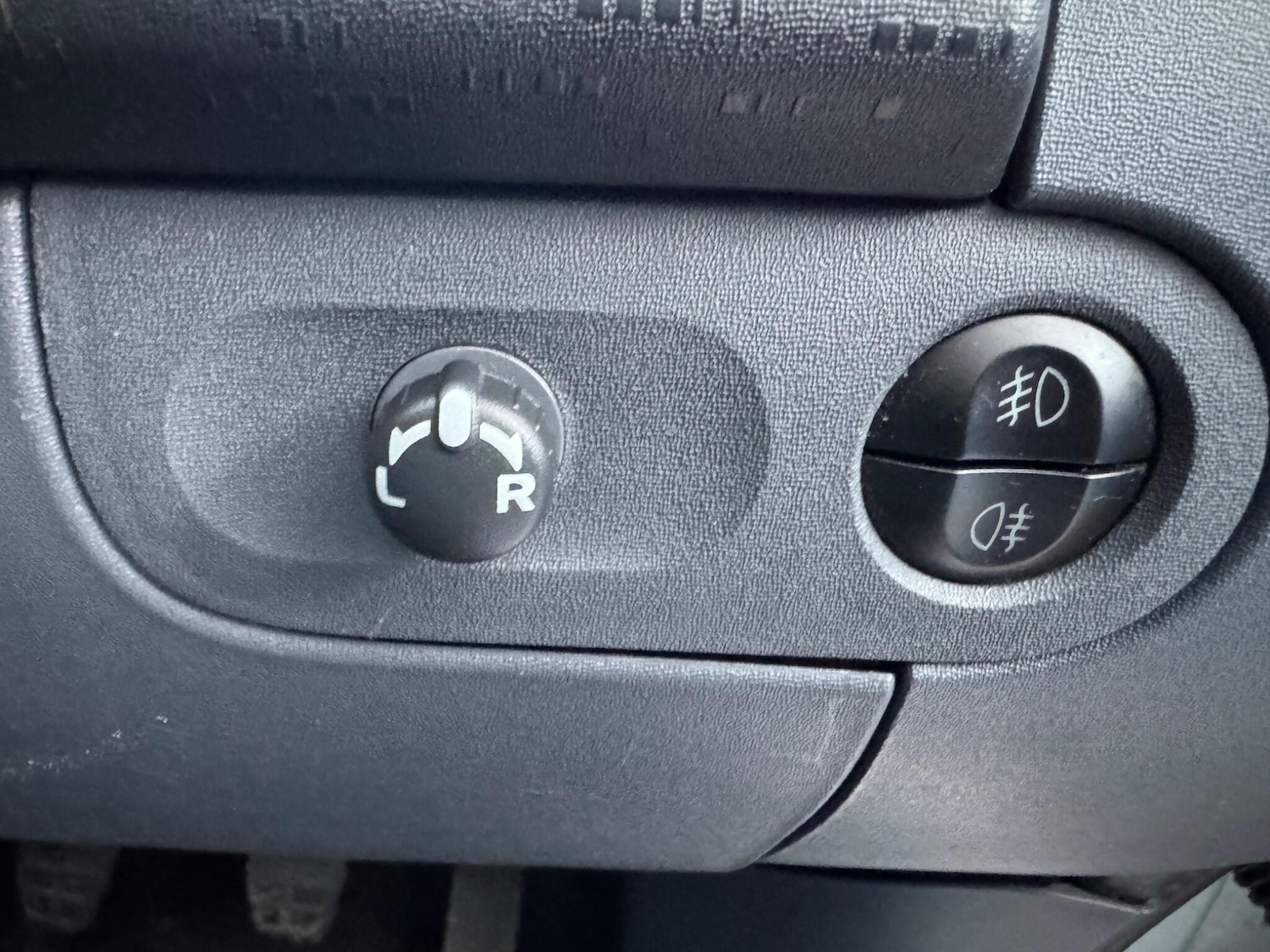 Used Mitsubishi Colt 2010 for sale - 76658920: Photo 17