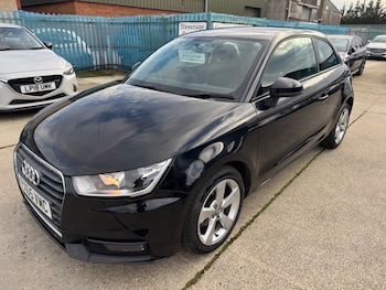 Used Audi A1 2015 for sale - 76094942: Photo