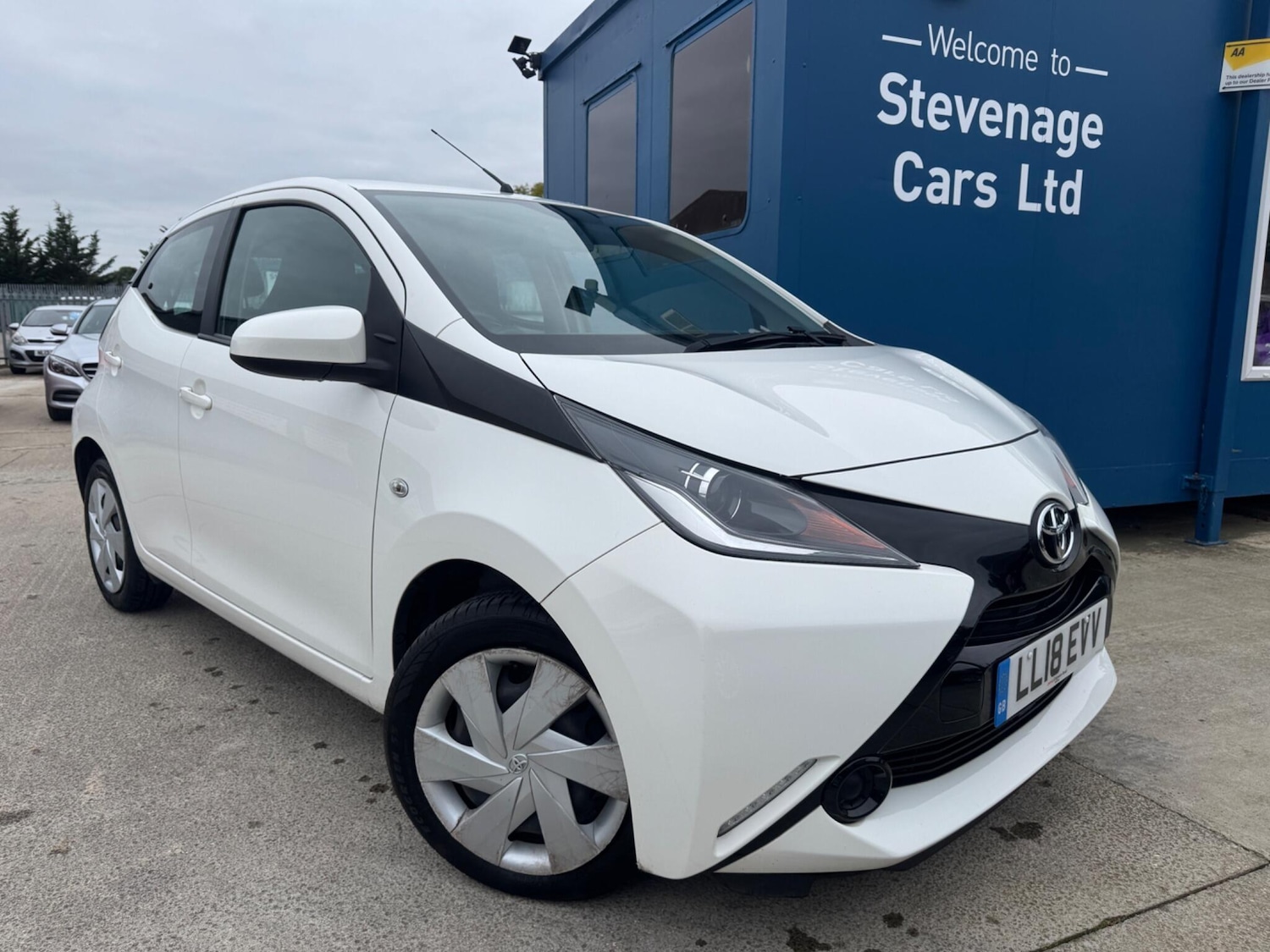 Used Toyota AYGO 2018 for sale - 76240229: Photo 1